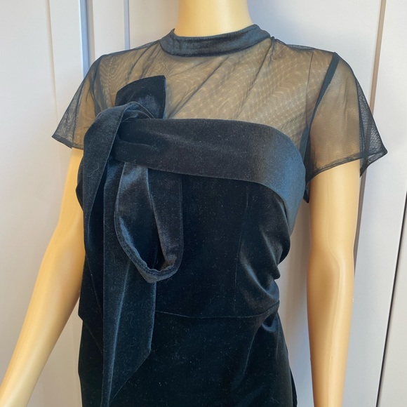 GOODBYE 😎JS Collections Bow-front
Illusion Sheath Dress in Black - Picture 1 of 15